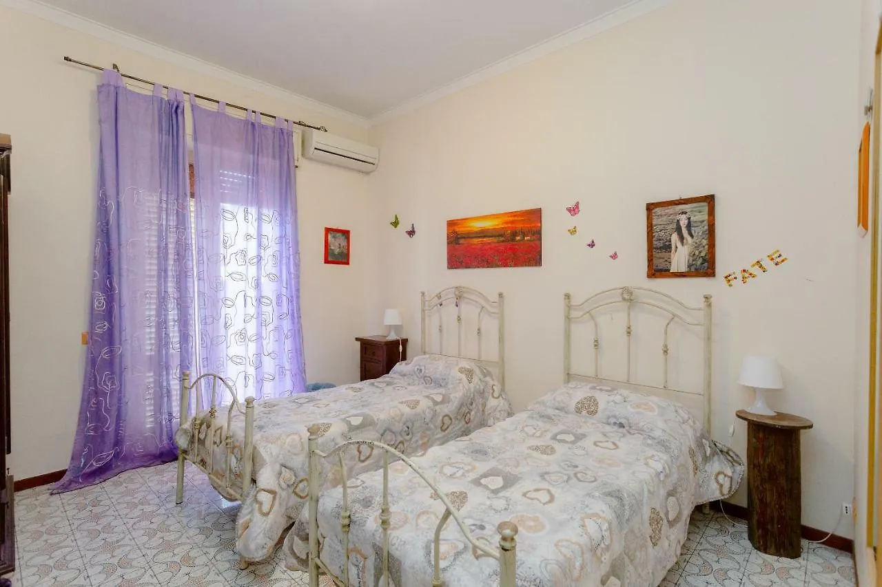 ** Bed & Breakfast A Casa di Marco Bed and Breakfast Catania Italia