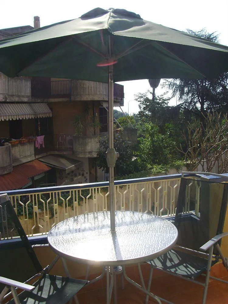 A Casa Di Marco Bed & Breakfast Catania 2*,