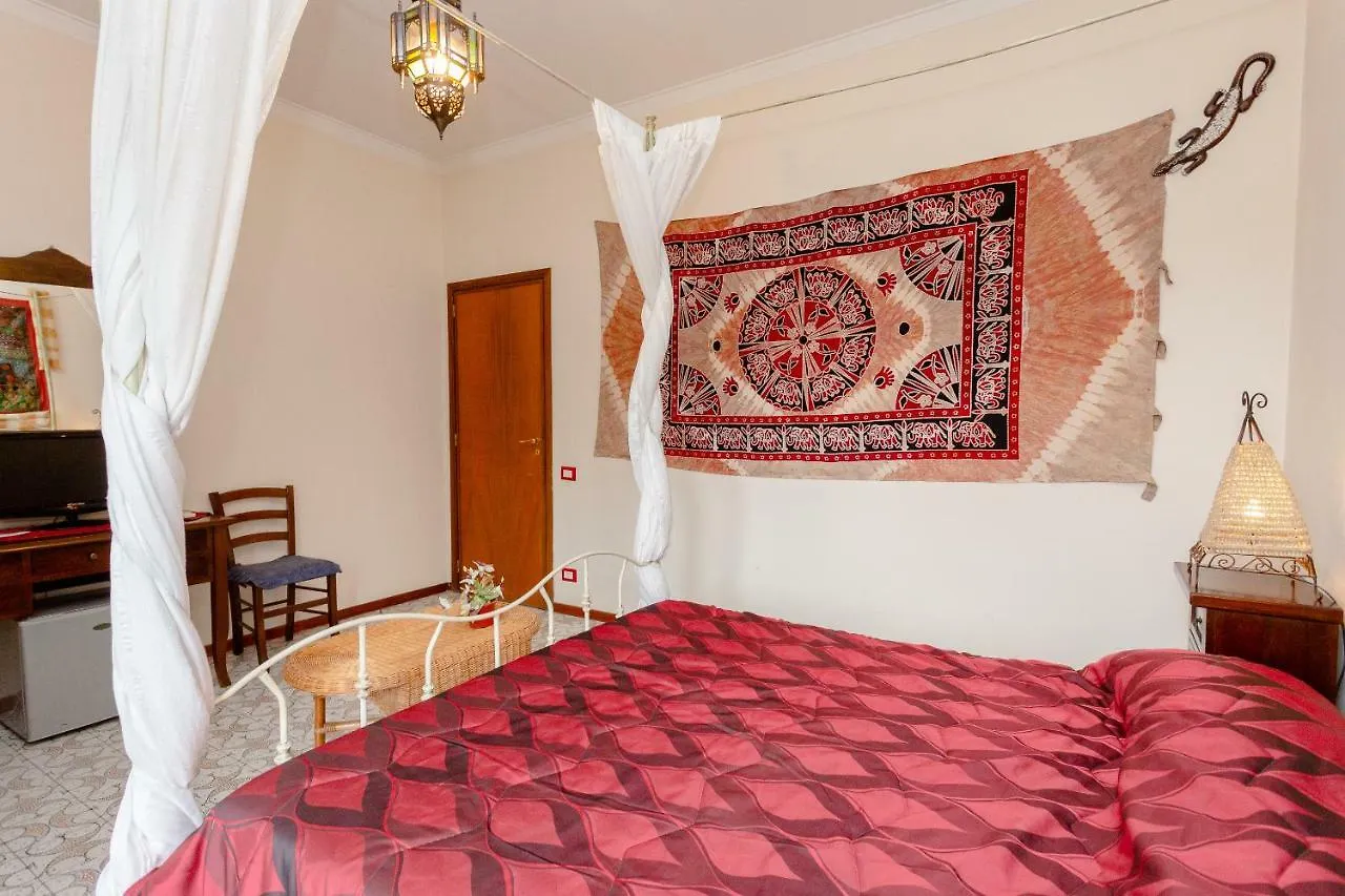 A Casa Di Marco Bed & Breakfast Catania